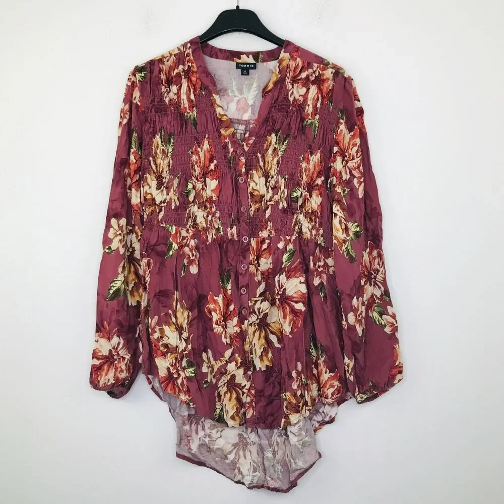 Torrid 0 (Large) Tunic Top Mauve Floral Babydoll Twill Smocked Button-Front CM25
